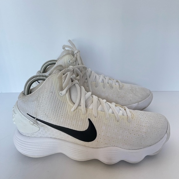 *SOLD*Nike hyperdunk - Picture 4 of 5